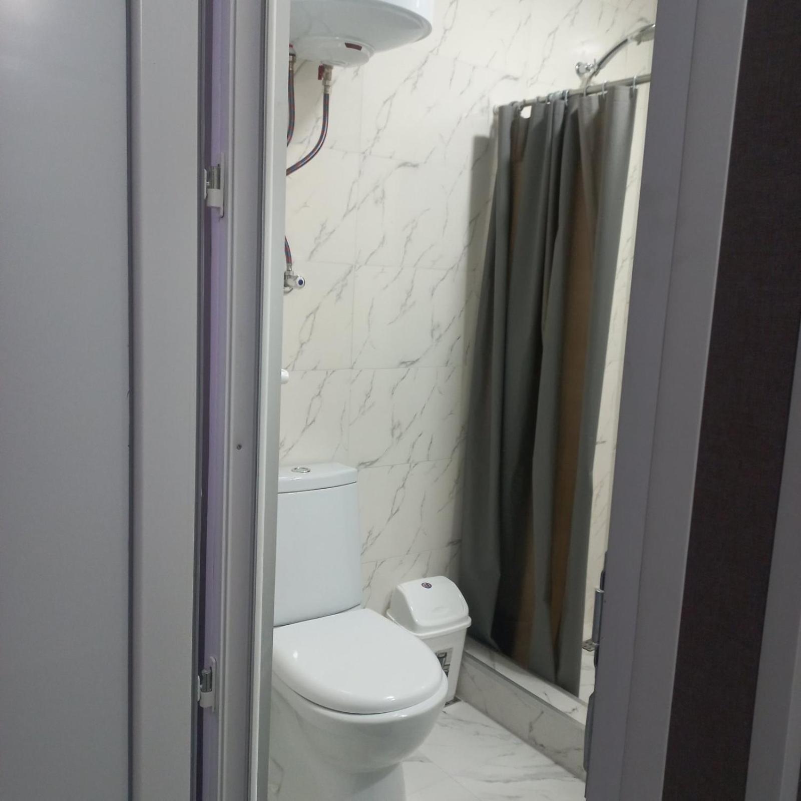 Ira & Vaso'S Guest House Borjomipark Habitación foto